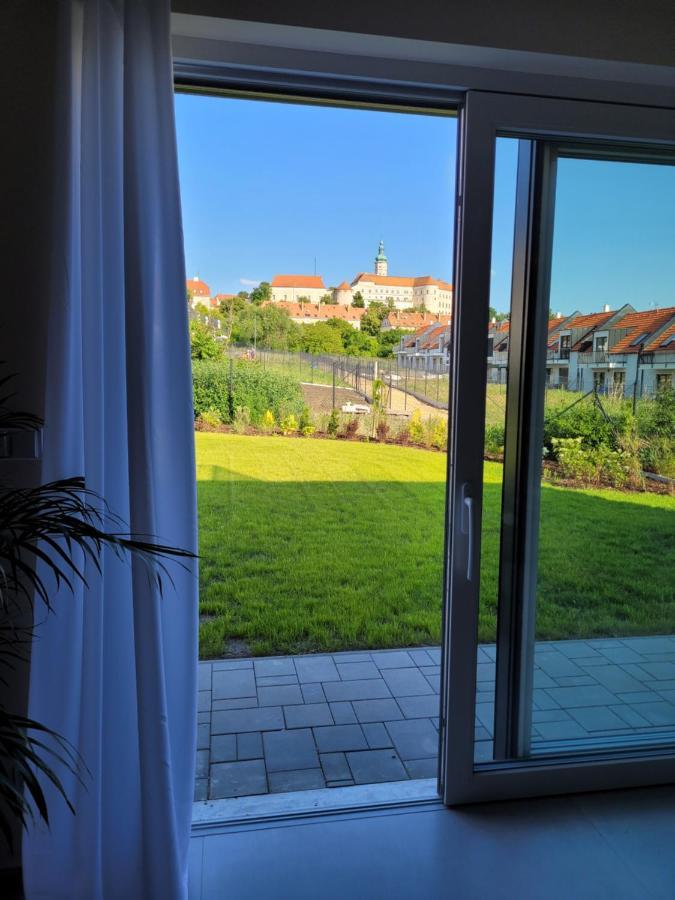 Апартаменты Zamek Na Dlani Микулов Экстерьер фото
